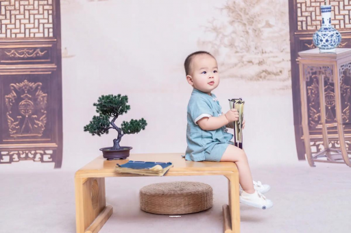 呼和浩特十个月宝宝可以吃盐吗