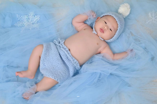 呼和浩特摸孕妇肚子沾喜气
